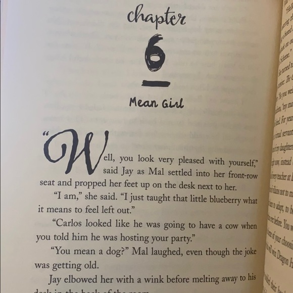 Isle of the Lost hardcover book The Descendants - Picture 7 of 7